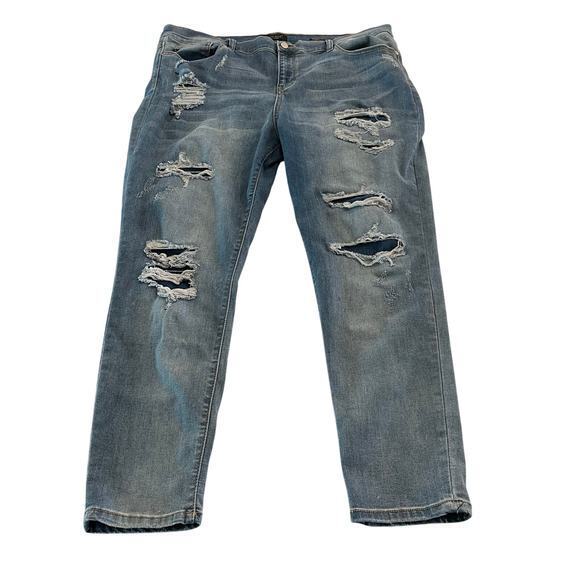 Judy Blue Skinny Jeans Distressed‎ Size 3XL - Picture 1 of 9